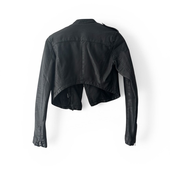 Members Only Leather Jacket - Picture 2 of 3